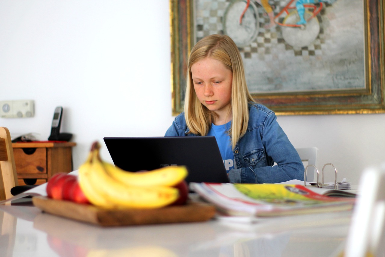 Homeschooling Click here for homeschoolers page